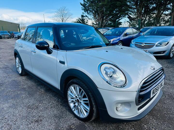 MINI Hatch 1.5 Cooper Euro 6 (s/s) 5dr