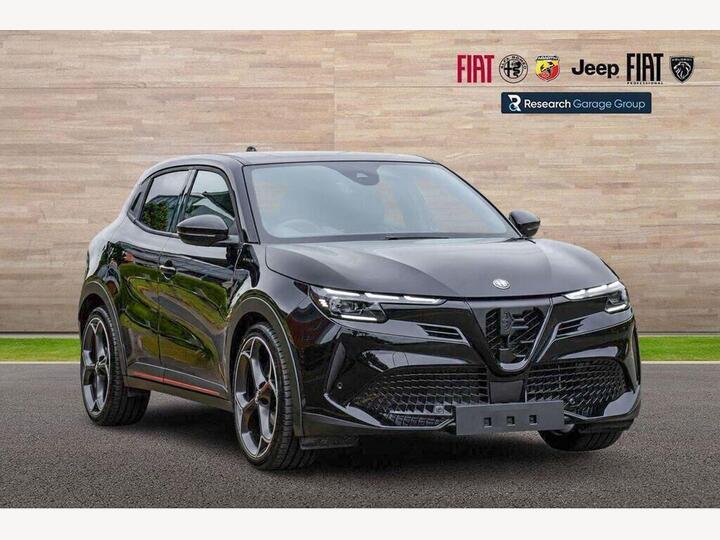 Alfa Romeo Junior 54kWh Elettrica Veloce Auto 5dr