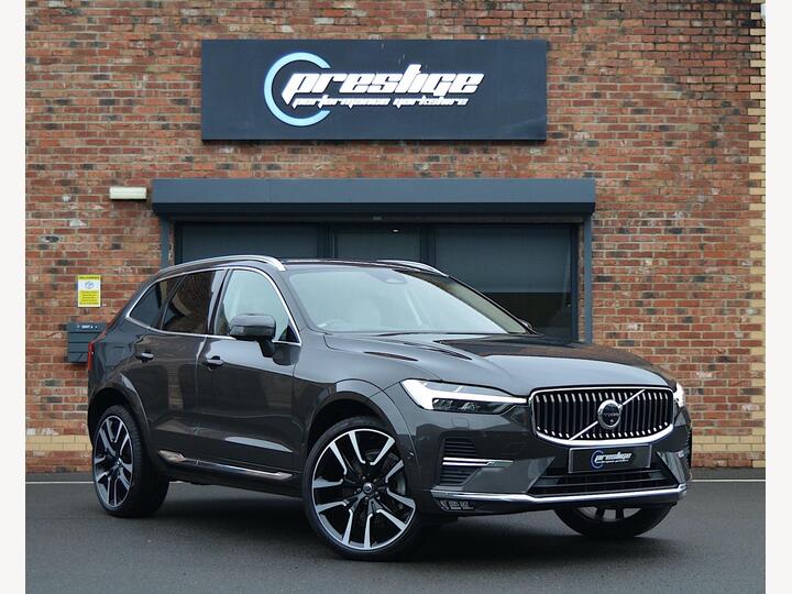 Volvo XC60 2.0 B5 MHEV Ultra Bright Auto AWD Euro 6 (s/s) 5dr