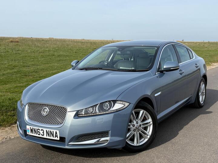 Jaguar XF 3.0d V6 Luxury Auto Euro 5 (s/s) 4dr