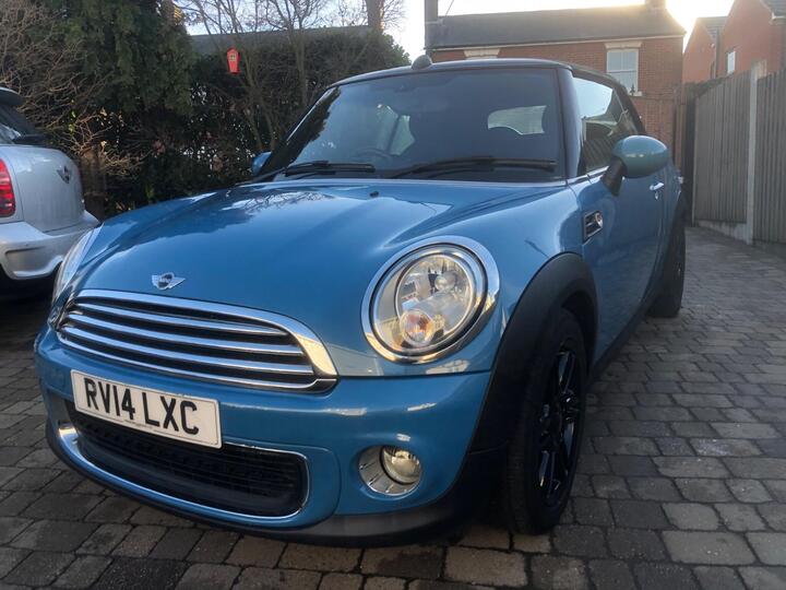 MINI Convertible 1.6 Cooper Euro 6 (s/s) 2dr