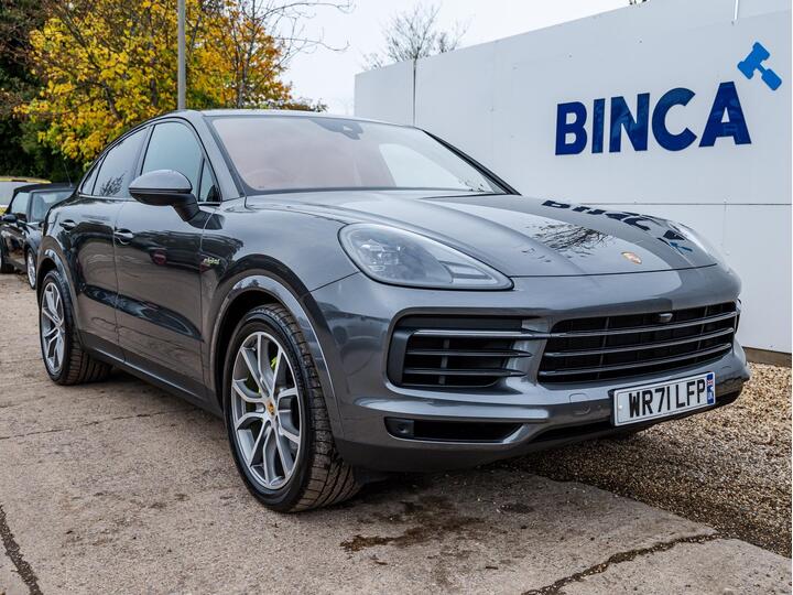 Porsche Cayenne 3.0 V6 E-Hybrid 17.9kWh TiptronicS 4WD Euro 6 (s/s) 5dr (3.6kW Charger)