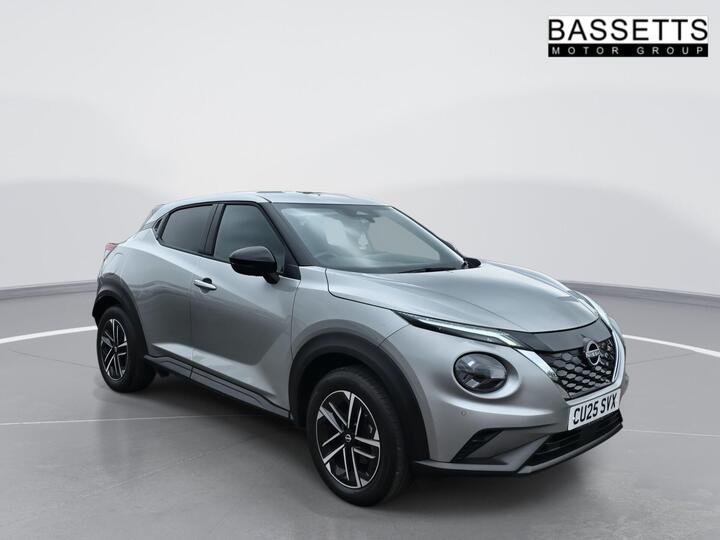 Nissan Juke 1.6 N-Connecta Auto Euro 6 5dr