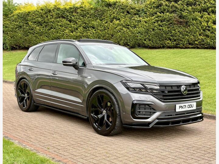 Volkswagen TOUAREG 3.0 TDI V6 Black Edition Tiptronic 4Motion Euro 6 (s/s) 5dr Volkswagen TOUAREG 3.0 TDI V6 Black Edition Tiptronic 4Motion Euro 6 (s/s) 5dr