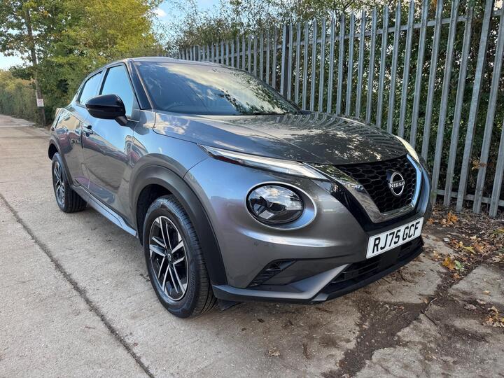 Nissan Juke 1.0 DIG-T N-Connecta DCT Auto Euro 6 (s/s) 5dr
