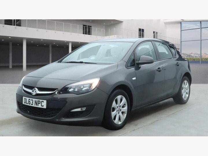 Vauxhall Astra 1.6 16v Design Euro 5 5dr