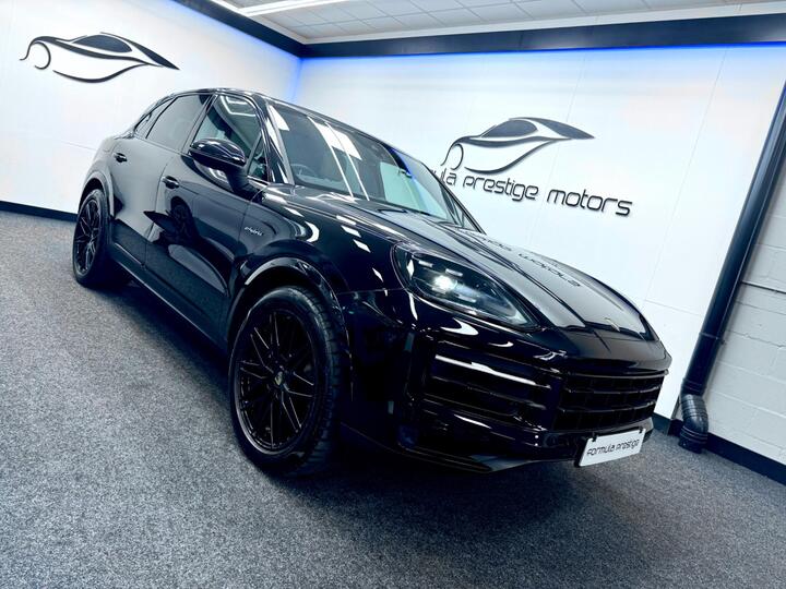 Porsche Cayenne 3.0 V6 E-Hybrid 25.9kWh TiptronicS 4WD Euro 6 (s/s) 5dr Porsche Cayenne 3.0 V6 E-Hybrid 25.9kWh TiptronicS 4WD Euro 6 (s/s) 5dr