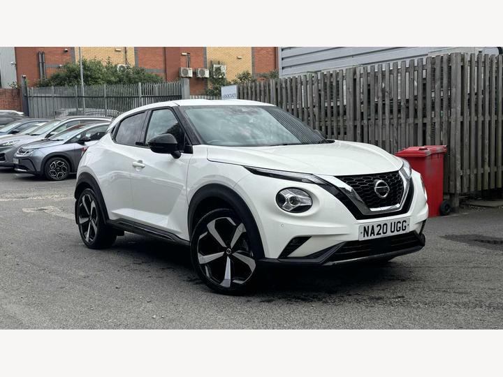 Nissan Juke 1.0 DIG-T N-Connecta DCT Auto Euro 6 (s/s) 5dr