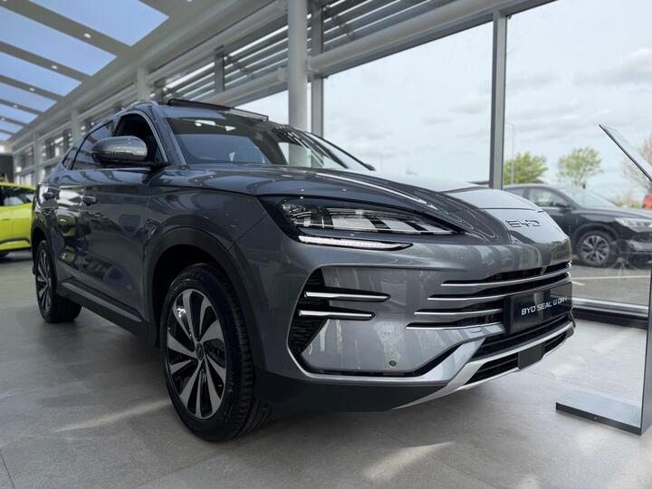 BYD Seal U 1.5 18.3kWh Design CVT Auto AWD Euro 6 (s/s) 5dr