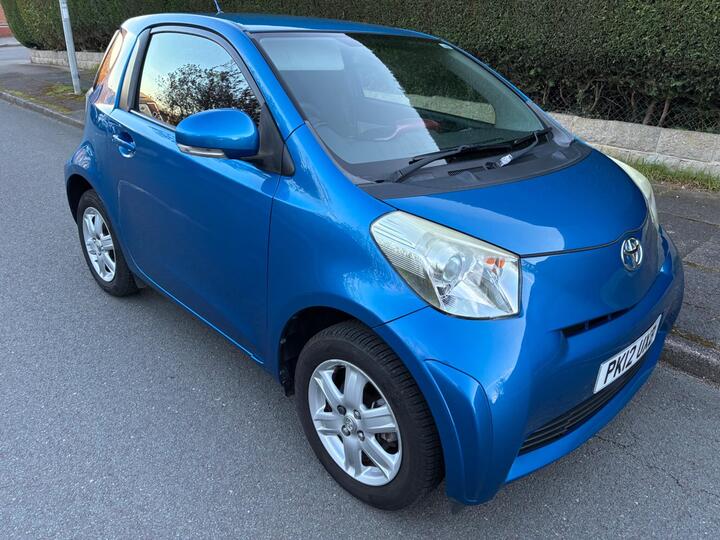 Toyota IQ 1.0 VVT-i Multidrive Euro 5 3dr
