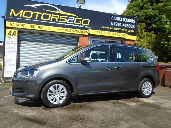 Volkswagen Sharan 2.0 TDI BlueMotion Tech SE DSG Euro 5 (s/s) 5dr Volkswagen Sharan 2.0 TDI BlueMotion Tech SE DSG Euro 5 (s/s) 5dr