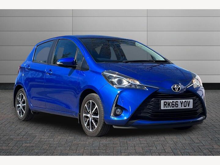 Toyota Yaris 1.5 VVT-i Icon Tech Euro 6 5dr