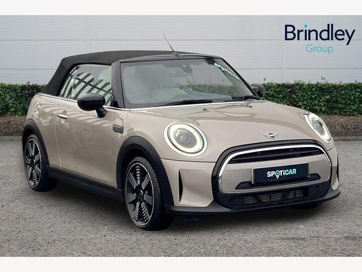 MINI Convertible 1.5 Cooper Exclusive Steptronic Euro 6 (s/s) 2dr