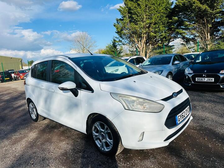 Ford B-Max 1.4 Zetec Euro 5 5dr