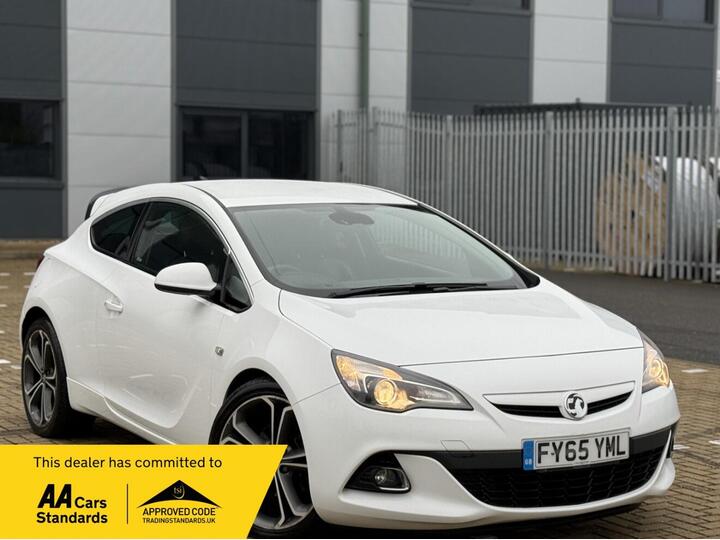 Vauxhall Astra GTC 1.6 CDTi EcoFLEX Limited Edition Euro 6 (s/s) 3dr Vauxhall Astra GTC 1.6 CDTi EcoFLEX Limited Edition Euro 6 (s/s) 3dr