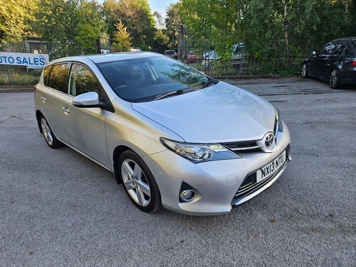 Toyota Auris 1.6 V-Matic Excel Euro 5 5dr