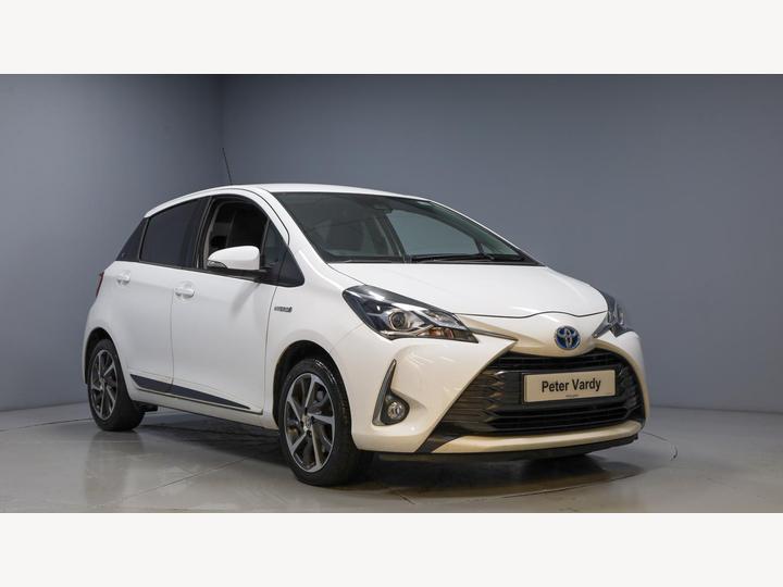 Toyota Yaris 1.5 VVT-h Y20 Bi-tone E-CVT Euro 6 (s/s) 5dr