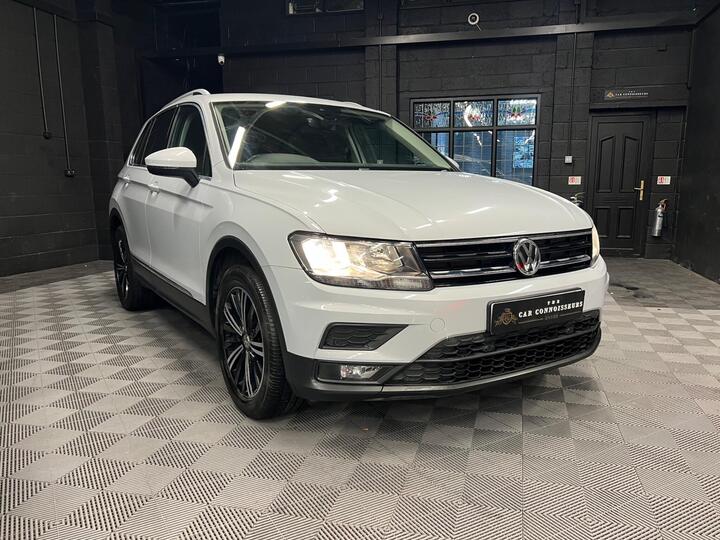 Volkswagen Tiguan 2.0 TDI SE Navigation DSG Euro 6 (s/s) 5dr