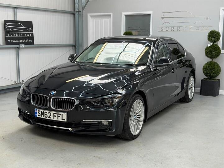 BMW 3 Series 3.0 330d Luxury Auto Euro 5 (s/s) 4dr