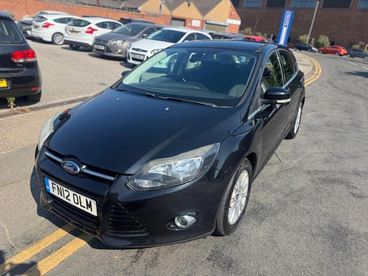 Ford Focus 1.6 Titanium Powershift Euro 5 5dr