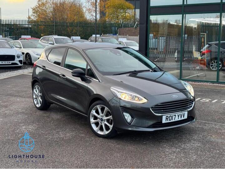 Ford Fiesta 1.0T EcoBoost Titanium Auto Euro 6 (s/s) 5dr Ford Fiesta 1.0T EcoBoost Titanium Auto Euro 6 (s/s) 5dr
