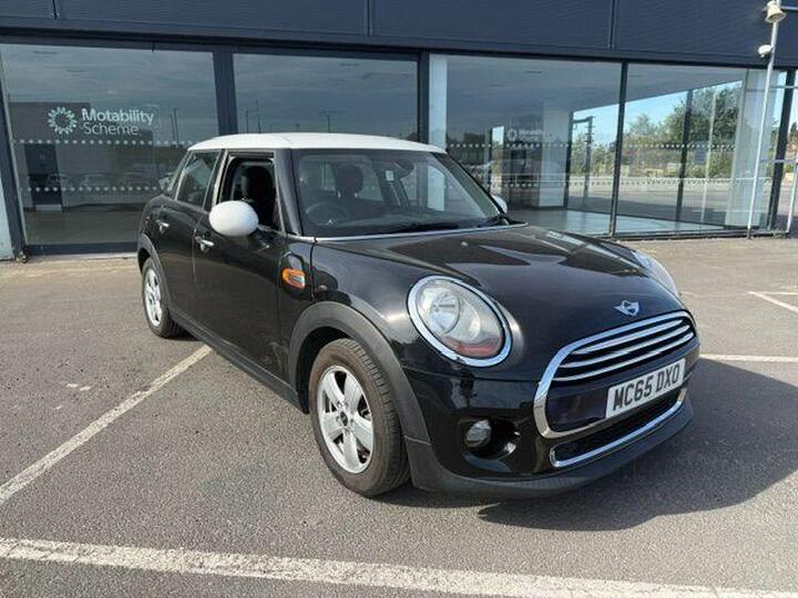 MINI Hatch 1.5 Cooper Euro 6 (s/s) 5dr