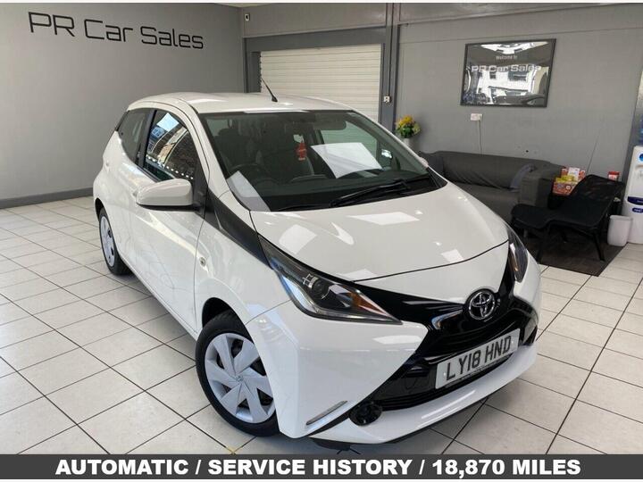 Toyota AYGO 1.0 VVT-i X-play X-shift Euro 6 5dr