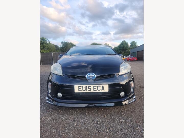 Toyota Prius 1.8 VVT-h T Spirit Hatchback 5dr Petrol Hybrid CVT Euro 5 (s/s) (136 Ps)