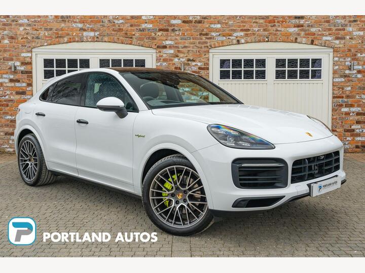 Porsche Cayenne 3.0 V6 E-Hybrid 17.9kWh TiptronicS 4WD Euro 6 (s/s) 5dr (3.6kW Charger)