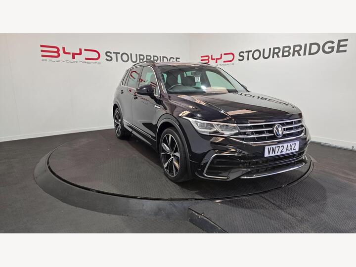 Volkswagen Tiguan 1.5 TSI R-Line DSG Euro 6 (s/s) 5dr Volkswagen Tiguan 1.5 TSI R-Line DSG Euro 6 (s/s) 5dr