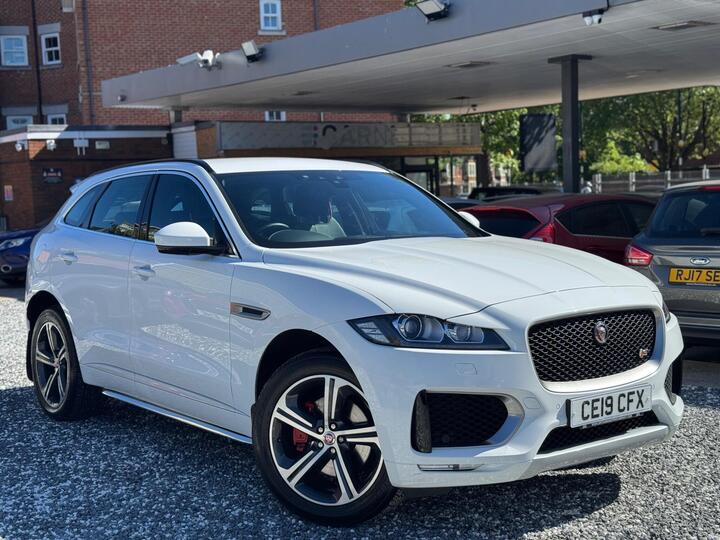Jaguar F-PACE 3.0 D300 V6 S Auto AWD Euro 6 (s/s) 5dr