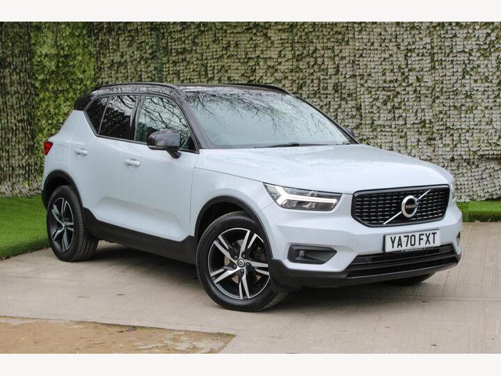 Volvo XC40 2.0 B4 MHEV R-Design Auto AWD Euro 6 (s/s) 5dr