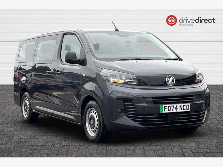 Vauxhall VIVARO LIFE Electric 49kWh Combi XL MPV Auto LWB 5dr (9 Seat, 7.4kW Charger) Vauxhall VIVARO LIFE Electric 49kWh Combi XL MPV Auto LWB 5dr (9 Seat, 7.4kW Charger)