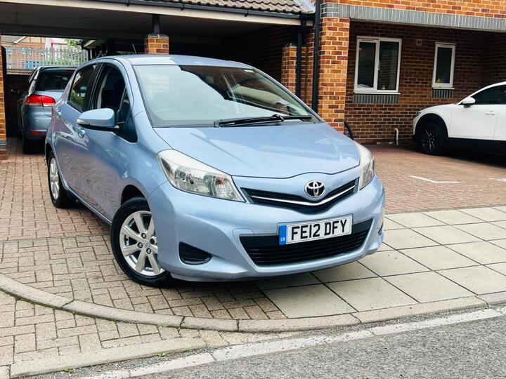 Toyota Yaris 1.33 Dual VVT-i TR Multidrive S Euro 5 5dr