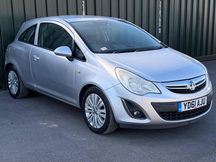 Vauxhall Corsa 1.2 16V Excite Euro 5 3dr (A/C)