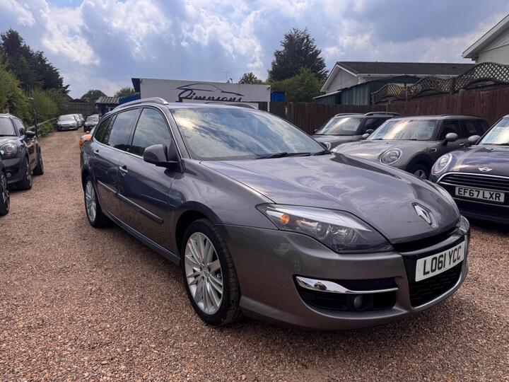 Renault Laguna 2.0 DCi Dynamique TomTom Tourer Euro 5 5dr