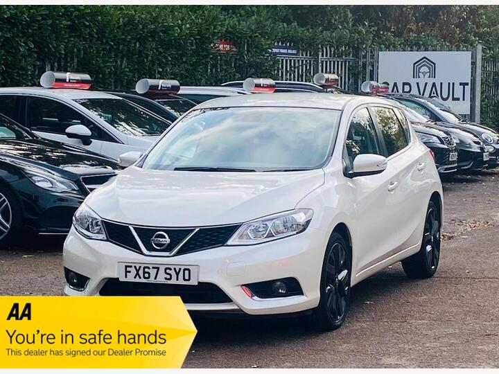 Nissan Pulsar 1.5 DCi N-Connecta Euro 6 (s/s) 5dr Nissan Pulsar 1.5 DCi N-Connecta Euro 6 (s/s) 5dr