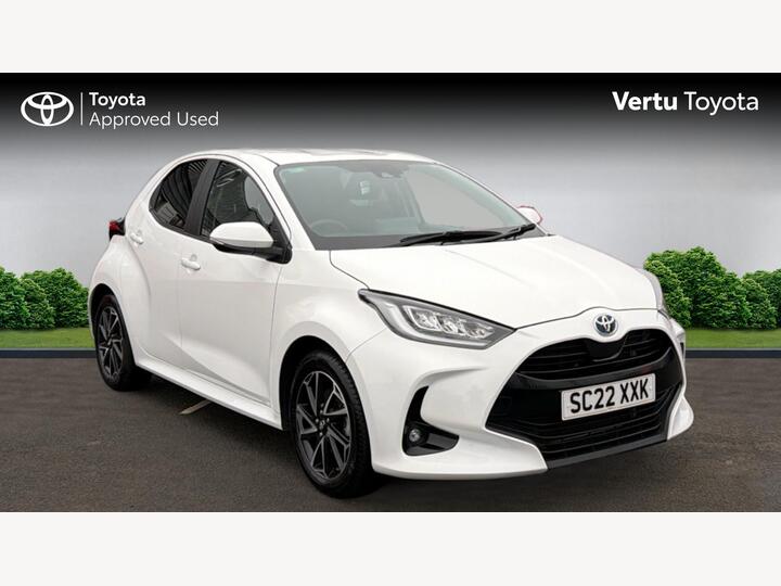 Toyota Yaris 1.5 VVT-h Design E-CVT Euro 6 (s/s) 5dr