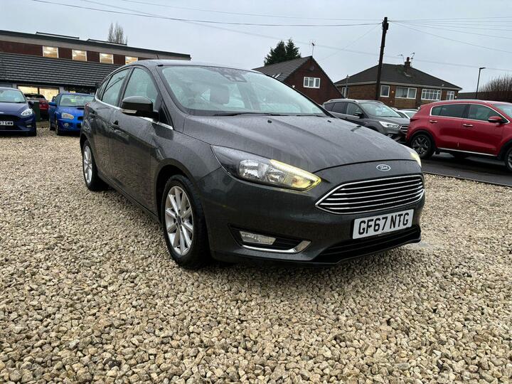 Ford Focus 1.0T EcoBoost Titanium Euro 6 (s/s) 5dr