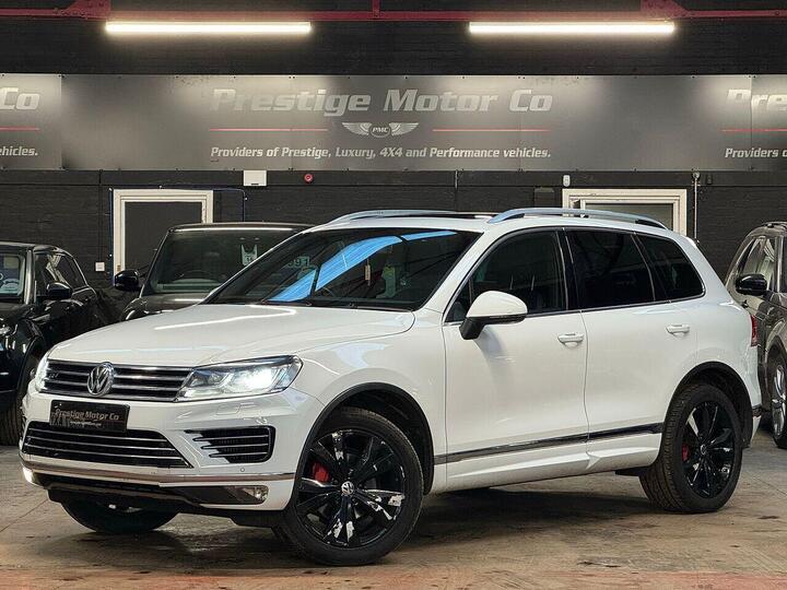 Volkswagen Touareg 3.0 TDI V6 BlueMotion Tech R-Line Tiptronic 4WD Euro 6 (s/s) 5dr
