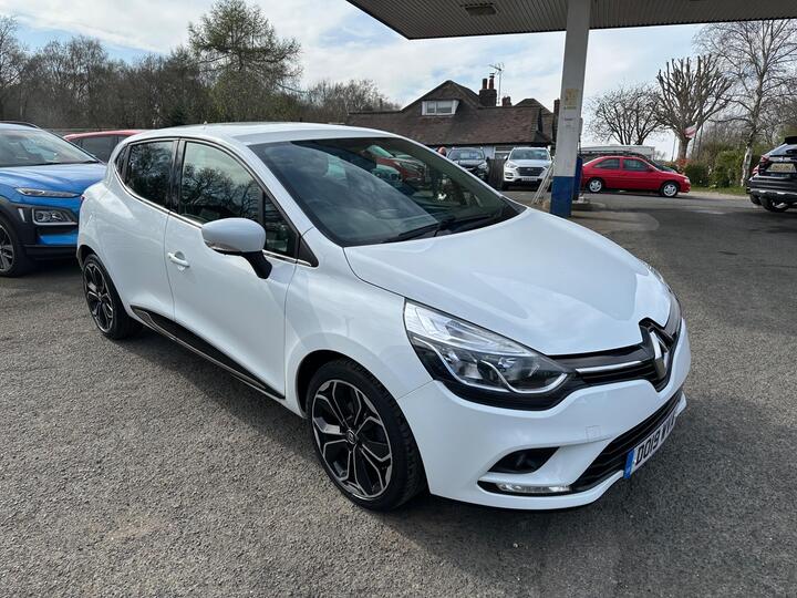 Renault Clio 0.9 TCe Iconic Euro 6 (s/s) 5dr