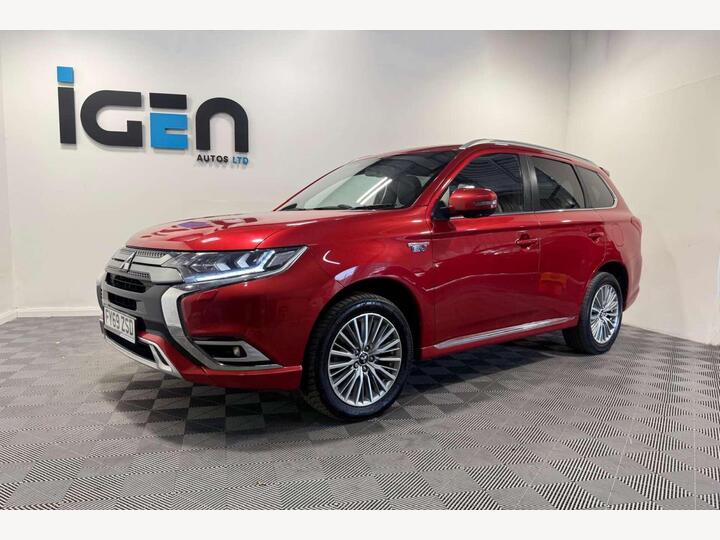 Mitsubishi OUTLANDER 2.4h TwinMotor 13.8kWh 4h CVT 4WD Euro 6 (s/s) 5dr