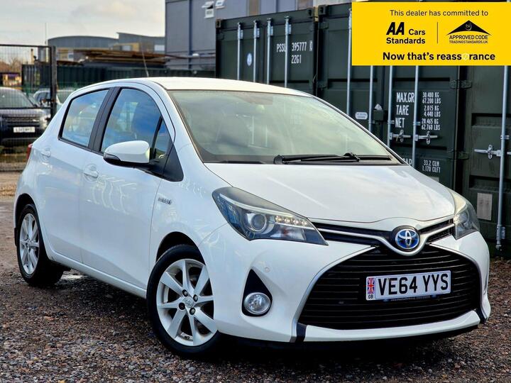 Toyota Yaris 1.5 VVT-h Excel E-CVT Euro 6 5dr (15in Alloy)