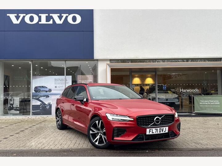 Volvo V60 2.0h T6 Recharge 11.6kWh R-Design Auto AWD Euro 6 (s/s) 5dr