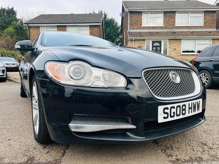 Jaguar XF 2.7d V6 Luxury Auto Euro 4 4dr