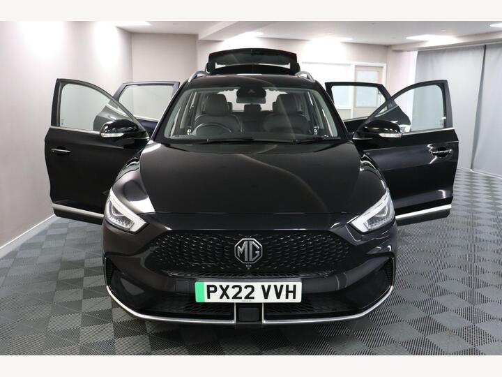 MG MG ZS 51.1kWh Trophy Auto 5dr