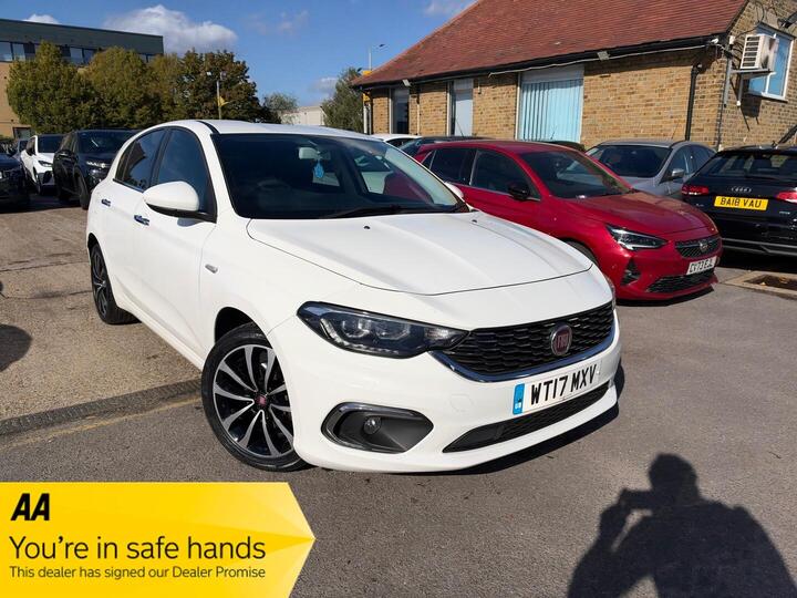 Fiat Tipo 1.4 MPI Lounge Euro 6 5dr