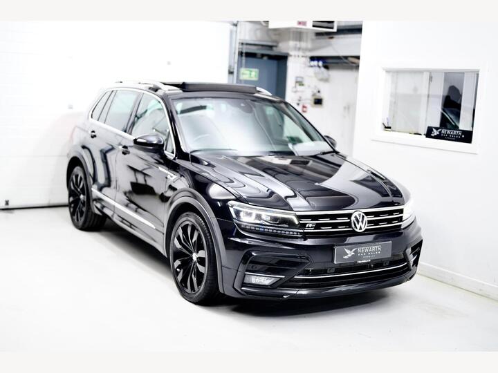 Volkswagen Tiguan 2.0 TDI BlueMotion Tech R-Line DSG Euro 6 (s/s) 5dr