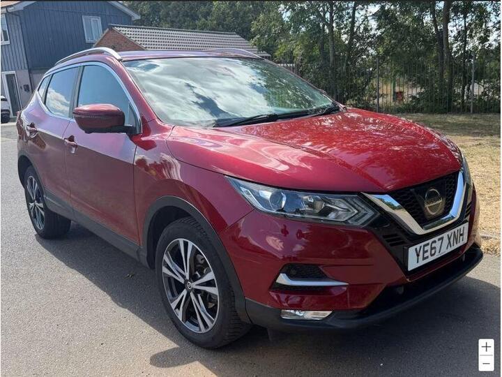Nissan Qashqai 1.2 DIG-T N-Connecta XTRON Euro 6 (s/s) 5dr