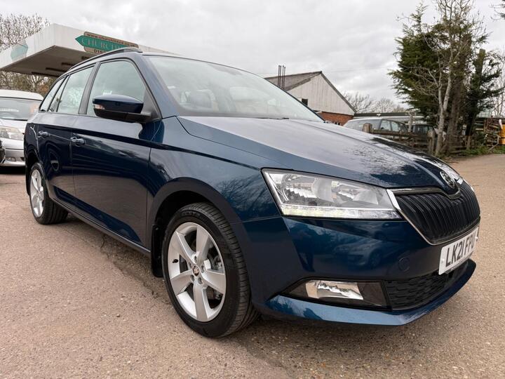 Skoda Fabia 1.0 TSI SE L DSG Euro 6 (s/s) 5dr Skoda Fabia 1.0 TSI SE L DSG Euro 6 (s/s) 5dr